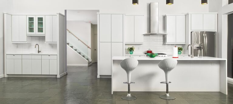 Cubitac White Kitchen Design