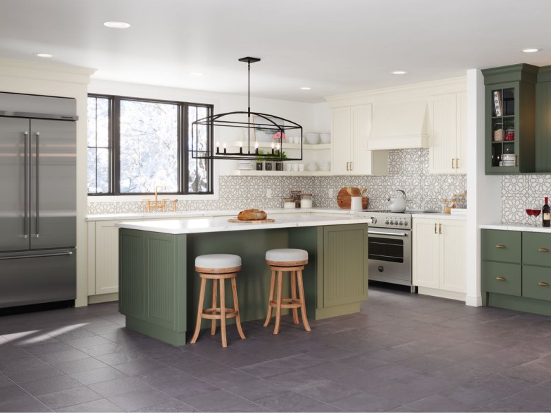 Waypoint White Kitchen Design with 644 Painted Vanilla Cabinet Door