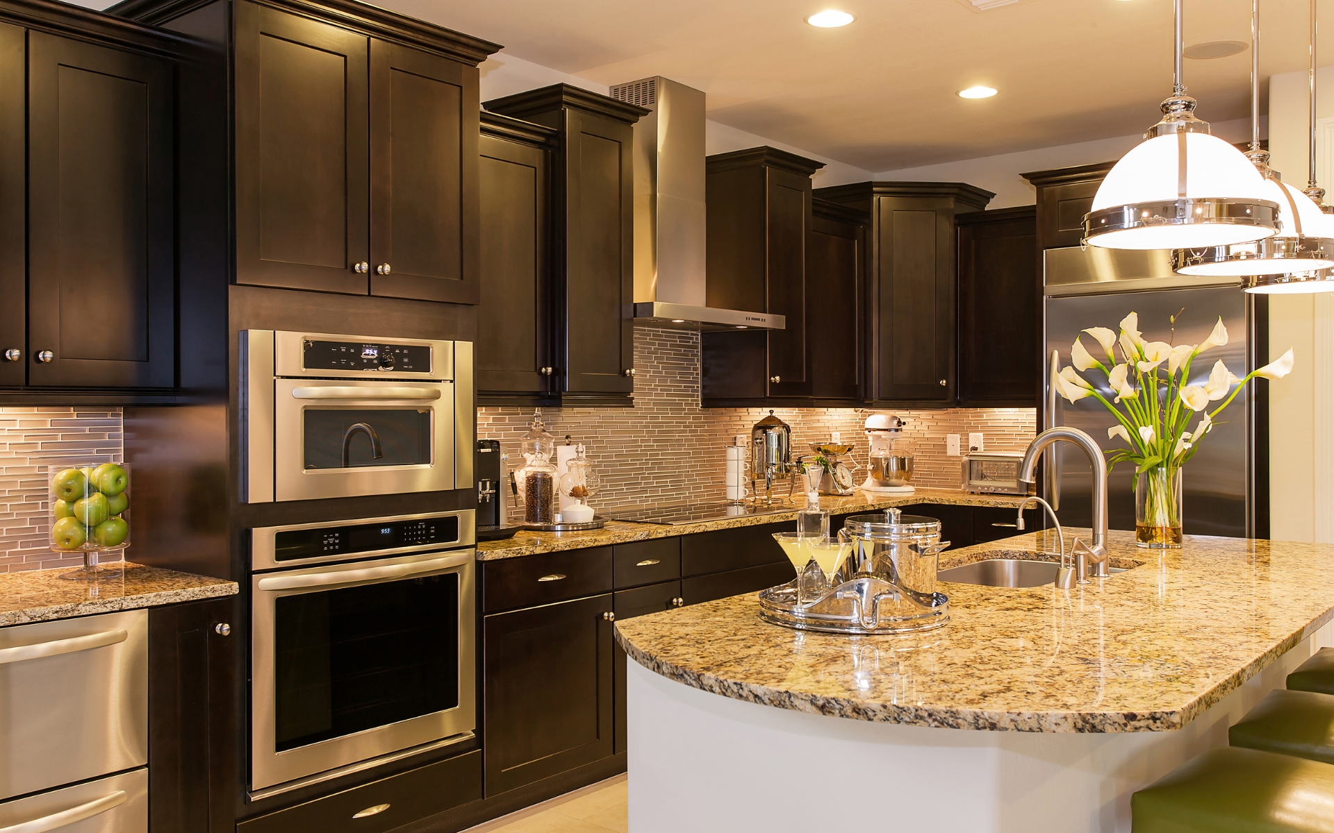 12 Timeless Kitchen Cabinet Ideas That Never Go Out of Style