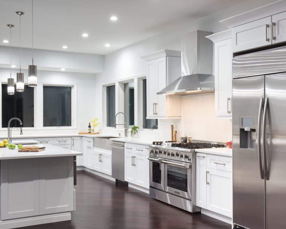 Minimalist white clean looking kitchen cabinet