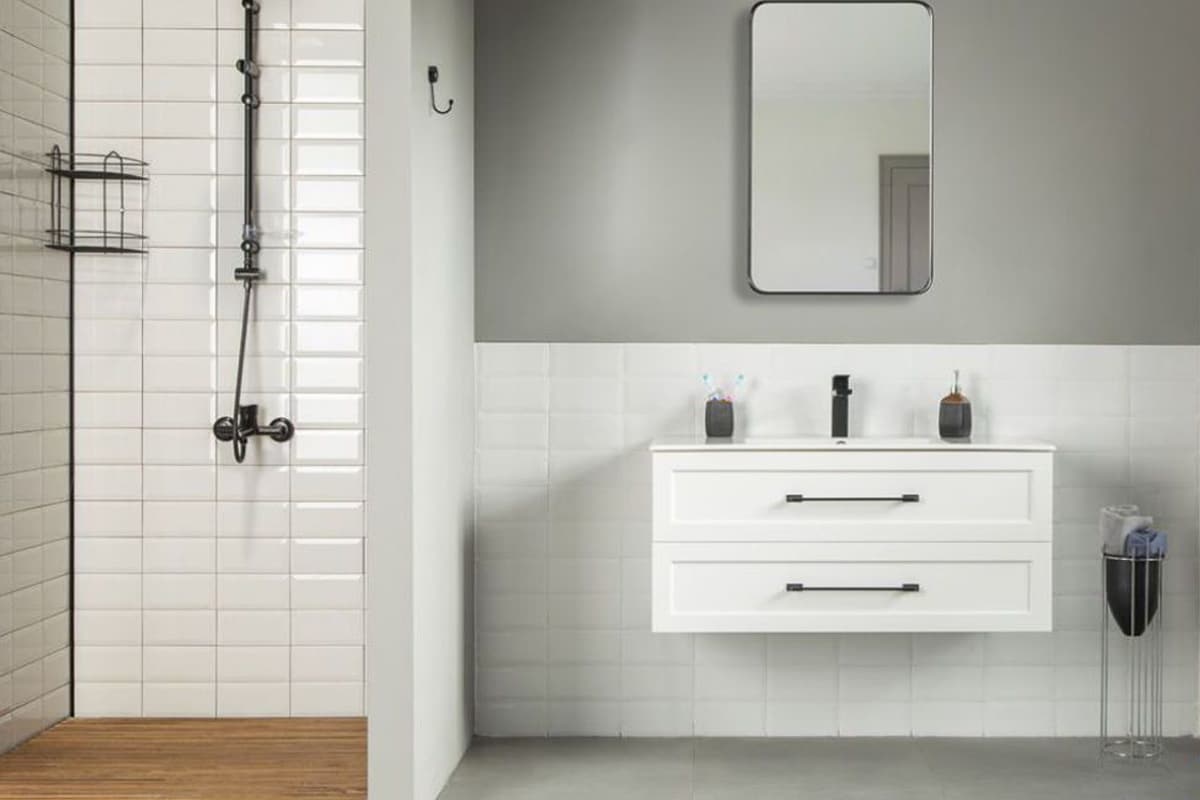 72-nova-36-white-bathroom-cabinet-1