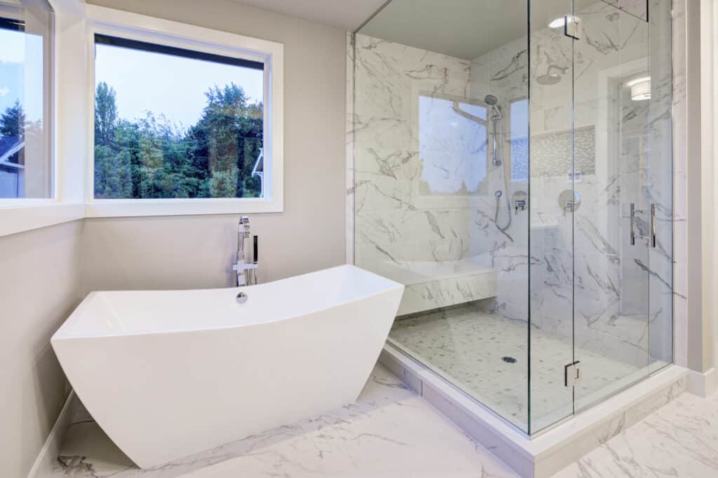 White luxury bathroom with Body Shower and white bath tub