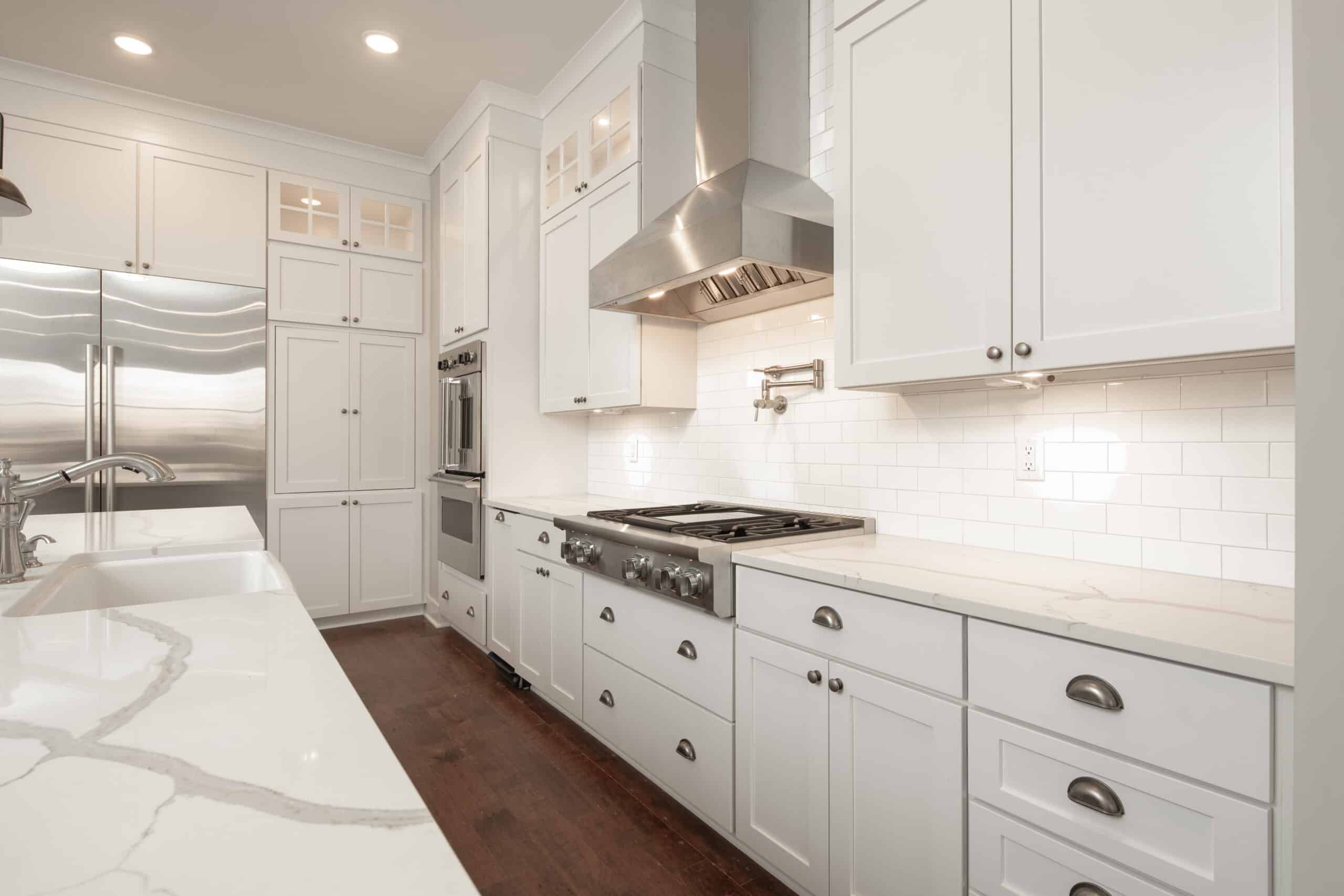 Clean White kitchen style with Custom Kitchen Cabinets