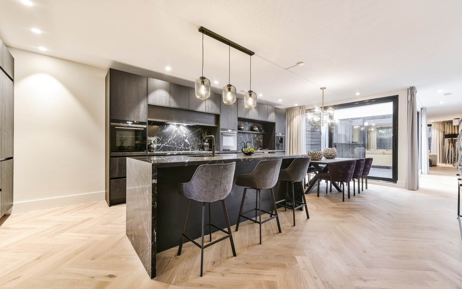 Elegant kitchen style with nero marquina marble