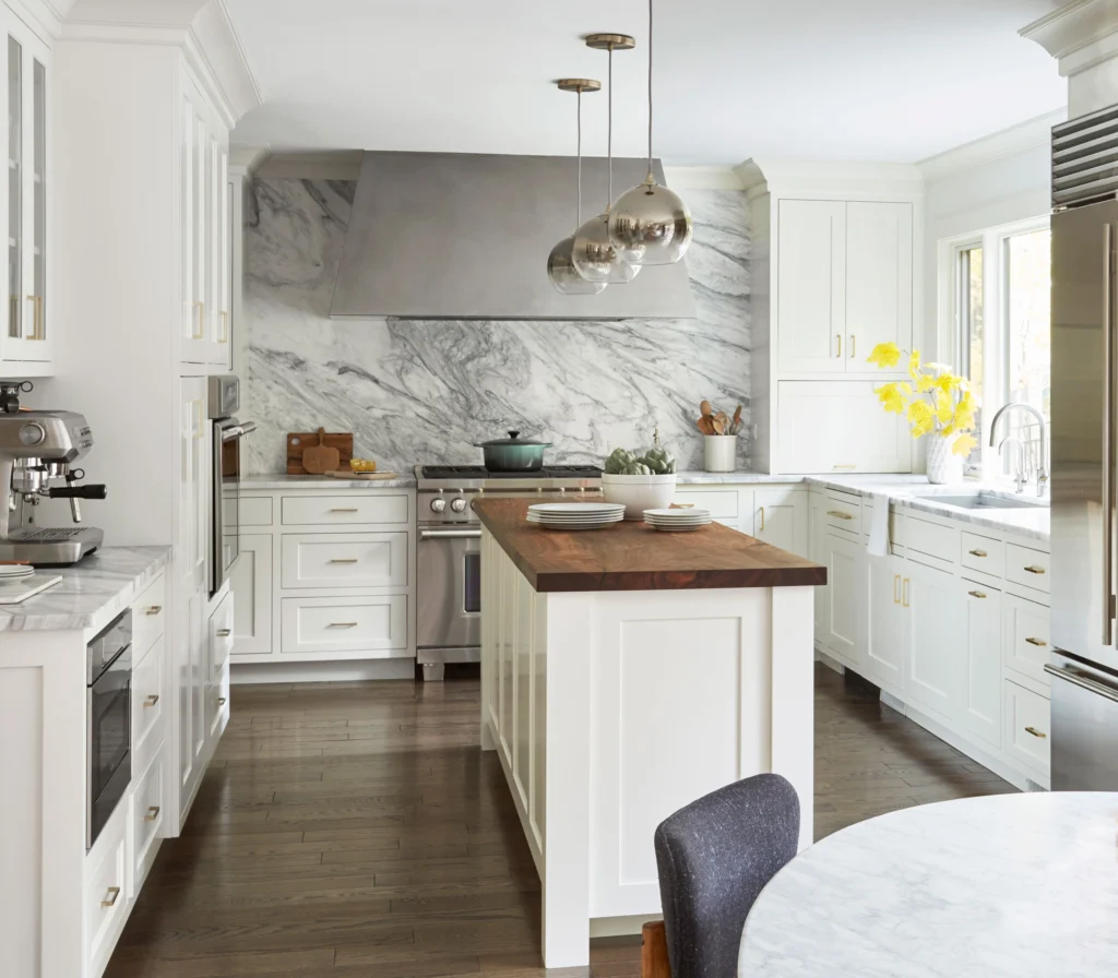 Woodharbor kitchen design with Chelsea cabinet doors