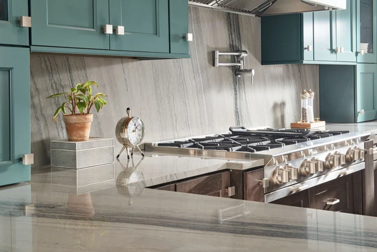 Kitchen with Audacia Quartzite Countertop