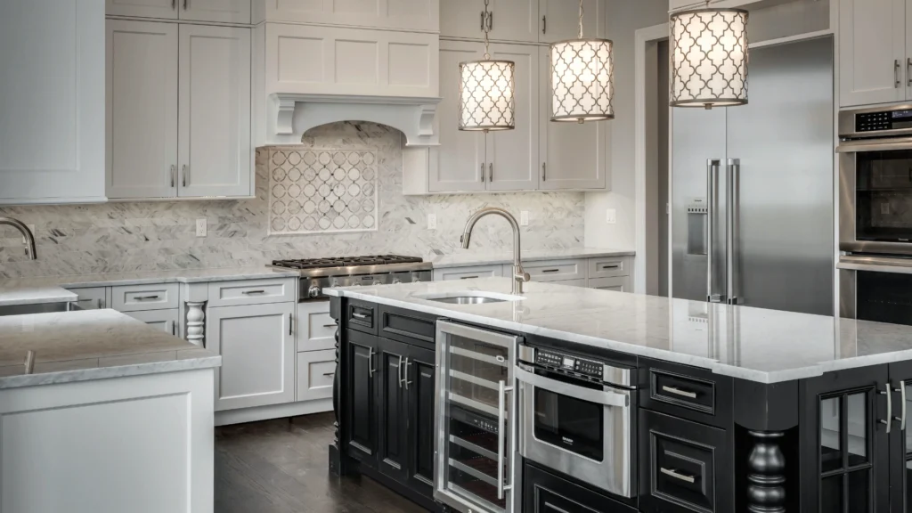 St. Martin kitchen design with Greenfield Simply White cabinet doors