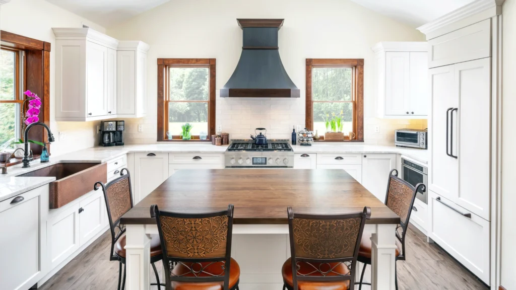 St. Martin kitchen design with Greenfield simply white cabinets