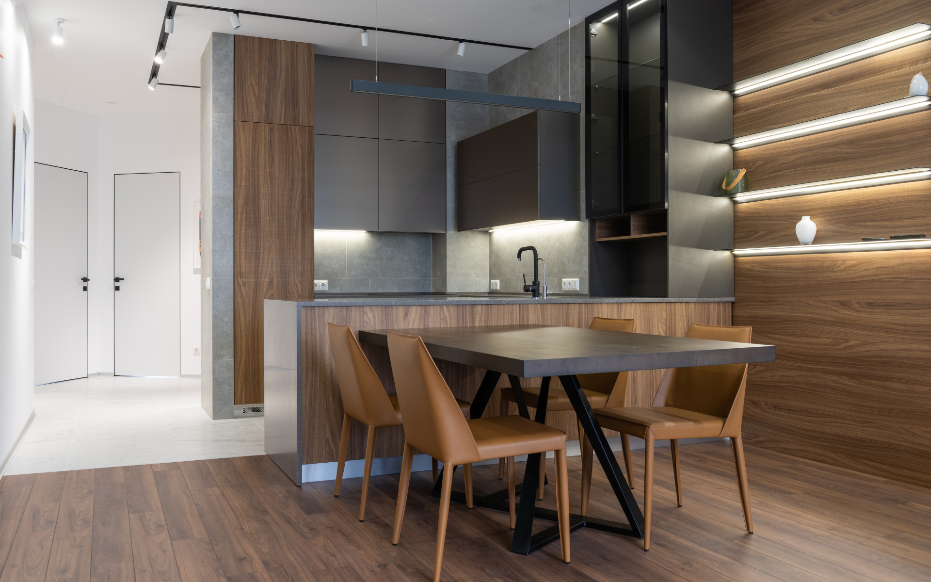 What is an Invisible Kitchen