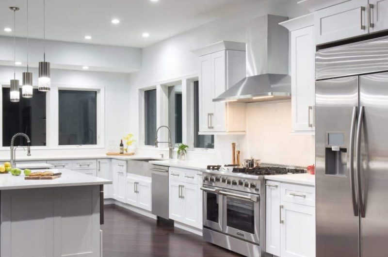 Minimalist white clean looking kitchen cabinet